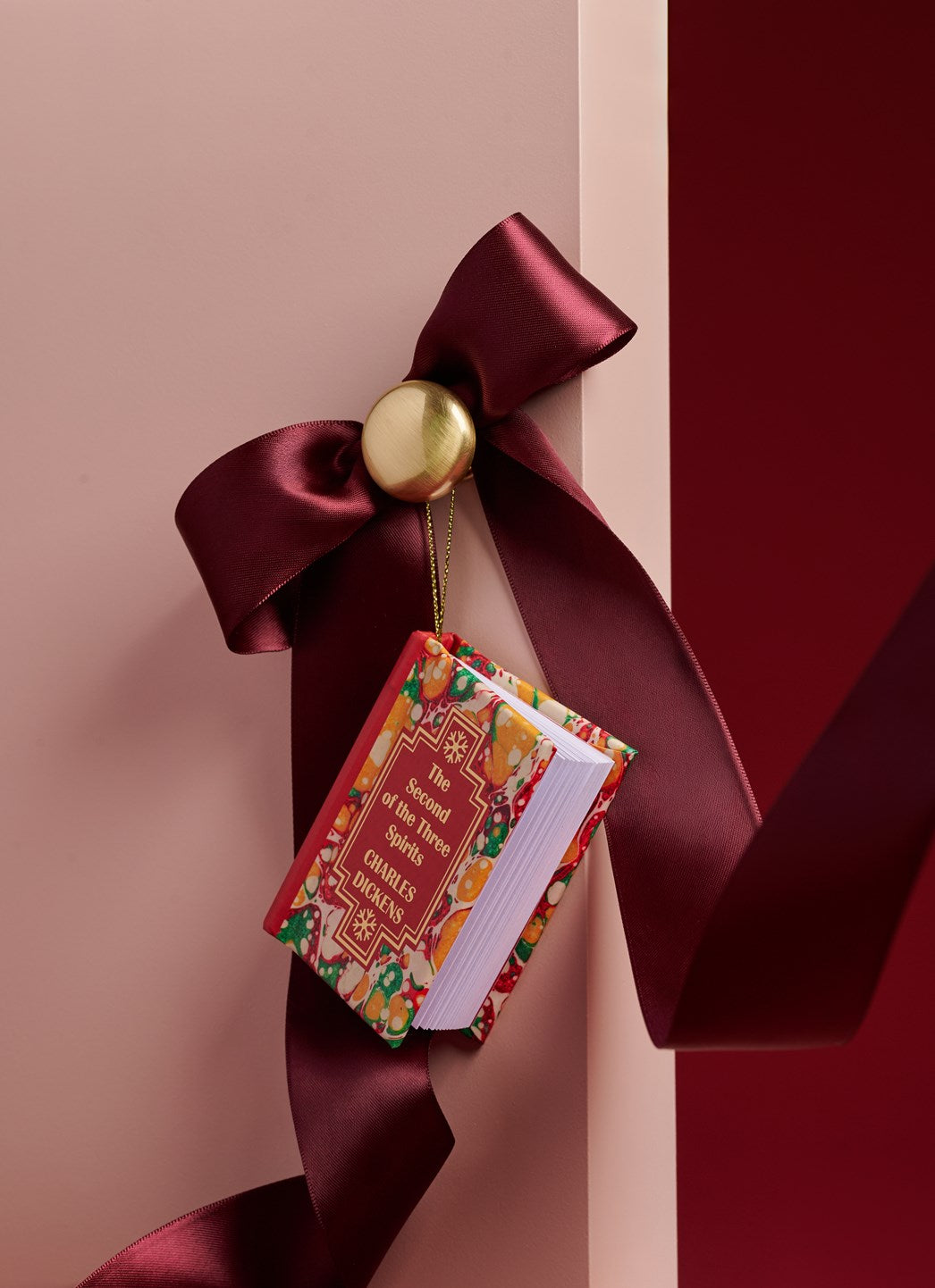 A Book Lover's Countdown to Christmas | Advent Calendar